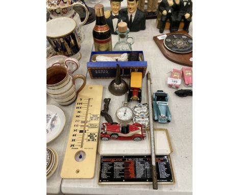 A MIXED LOT TO INCLUDE A VINTAGE BOXED DUNHILL, SHELL BRIAR PIPE, CERAMIC DECANTER COLLARS, VINTAGE THERMOMETERS, A 'COCKTAIL