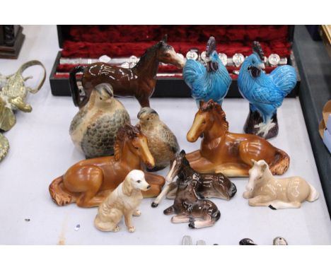 A COLLECTION OF FIGURES TO INCLUDE A PAIR OF VINTAGE CERAMIC CHINESE STYLE ROOSTERS, QUAILS, HORSES, ETC.,