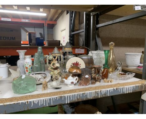 A LARGE MIXED LOT TO INCLUDE WADE WHIMSIES, PEWTER LIDDED STEINS, A WOODEN BISCUIT BARREL, VINTAGE BOTTLES, VASES, PAPERWEIGH