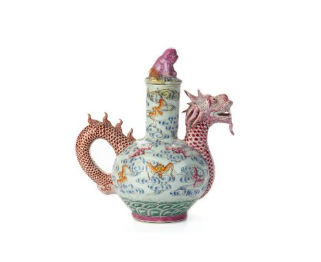 A FAMILLE ROSE PORCELAIN DRAGON WINE EWER
The bottle shaped body decorated with bats amongst scrolling clouds, the handle and