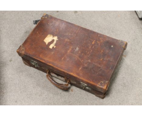 A VINTAGE LEATHER SUITCASE A/F