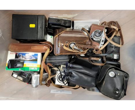 A collection of various cameras.&nbsp;A collection of various cameras including a vintage Coronet, Kodak Duaflex (1949-1955),