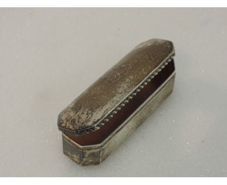 A small silver trinket box having gilt interior, gadrooned rim and initials EA to hinged lid, Birmingham 1897, Deakin & Franc