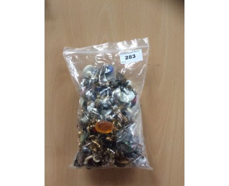 Bag Containing A Quantity Of Vintage Earrings To Include Studs, Clip On, Screw Back, Pairs And Single To Sort, Good Mixed Lot