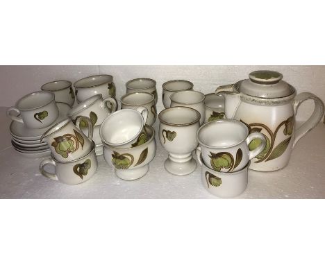 A quantity of vintage green flower pattern Denby tea ware. 6x cups and saucers, teapot, jug, 6x tumblers and 5 x bowls. All i