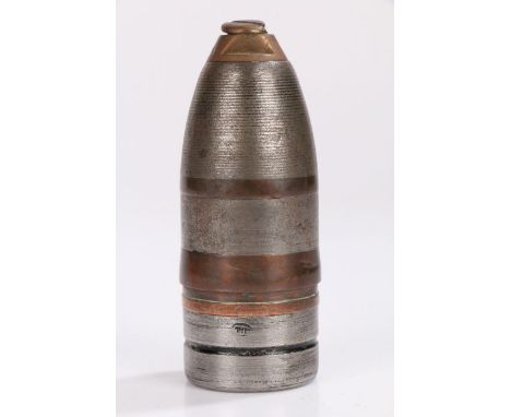 First World War 1Pdr shell and projectile, marked 'TD' in an oval to side of projectile and 'M' on its base, shell case unmar