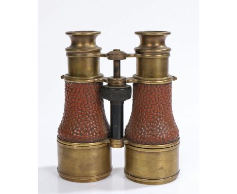 First World War United States Navy Binoculars, brass with a leatherette covering, stamped on one side of the tube supports 'U