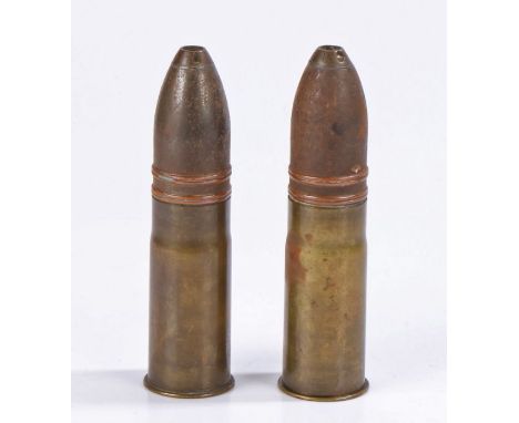 Two First World War French 37mm shell cases and projectiles, both date 1/18 to the base and stamped 'PD.Ps' for Parc d' Artil