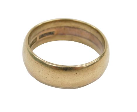 A 9ct gold wide wedding band, size R½, 7.3g.