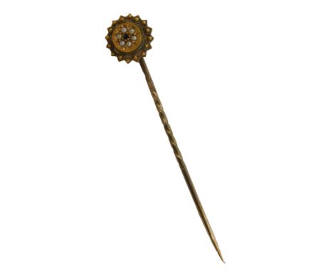 A Victorian sapphire and seed pearl tie pin, in yellow metal, stamped 15ct, cased, 1.2g. 