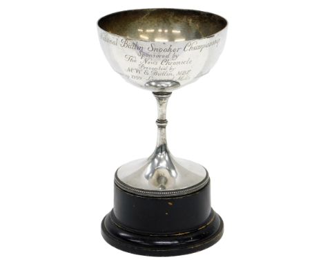 A George V silver goblet or trophy cup, engraved National Butlin Snooker Championship Sponsored by The News Chronicle, Presen