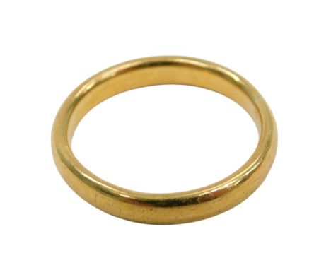 A 22ct gold wedding band, size R, 6.4g.