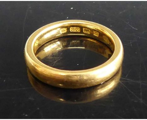 A 22ct gold court shaped wedding band, sponsor WW Ltd, 7g, size K/L