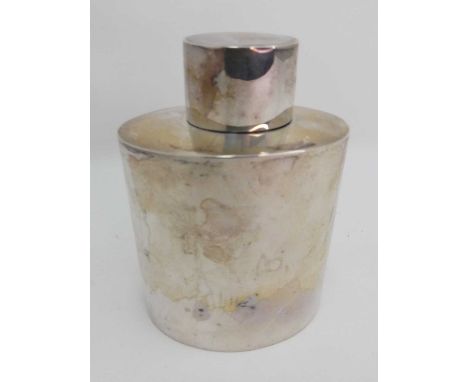 A Victorian silver tea caddy, London 1896, 3.8ozt 