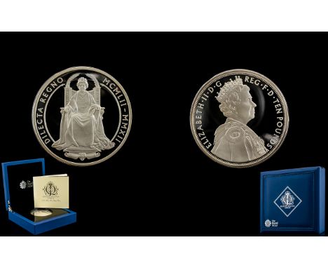 2012 Diamond Jubilee £10 Ten Pound Silver Proof 5oz Coin Box Coa. In 2012 to celebrate the Queen's Diamond Jubilee, the Royal