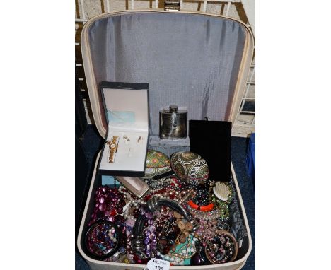 White vanity case comprising vintage and other jewellery, Jack Daniels hipflask, dressing table items, wrist watch, etc.(B.P.