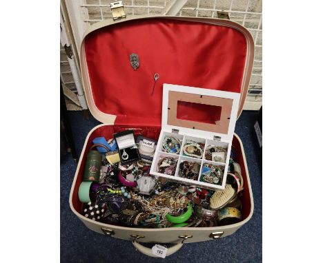 Suitcase comprising assorted vintage and other jewellery, watches, necklaces, beads, silver bangle, etc.(B.P. 21% + VAT) 