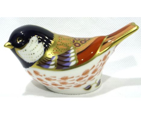 Royal Crown Derby first quality great tit, with gold stopper, H: 50 mm, no cracks or chips. P&amp;P Group 1 (£14+VAT for the 