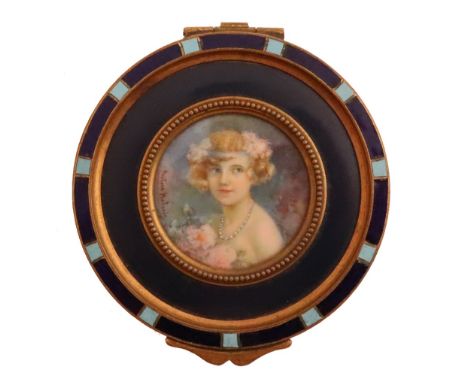 λ Continental School c. 1900Portrait miniature of a lady, bust length, holding rosesSigned/inscribed Pastora MatosisCircular,