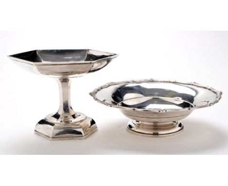 A George V fruit stand, by Walker & Hall, Sheffield 1819, hexagonal raised on stem support 19.5cms. (7 3/4 in) 18.2oz.