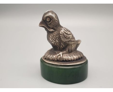 Russian silver and jade paperweight in the form of a canary bird in original box. Weight: 64.3g Height: 5.5cm