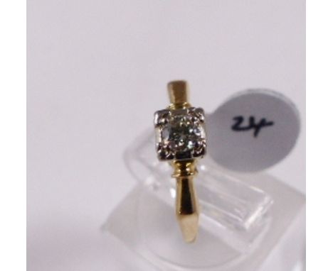 14CT SOLITAIRE RING. 14ct gold diamond solitaire ring, 0.15ct, size J/K