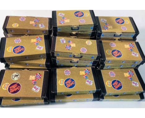 ATLAS EDITIONS GUITARS TO THE STARS. 32 examples of the Atlas Editions issued 'Guitars to the Stars' collectible scale models