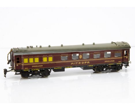 An  uncommon Märklin 0 Gauge ref 1942/0 Mitropa Speisewagen Coach, in original box, measuring approx 16" long and finished in