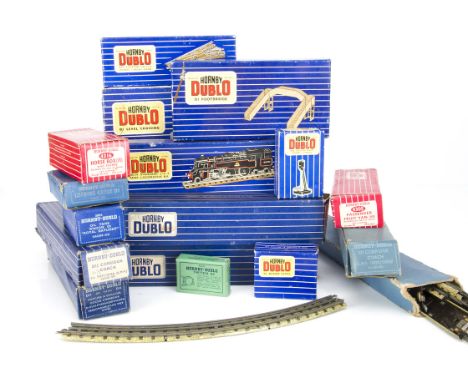 Hornby-Dublo 00 Gauge Locomotive Rolling Stock Accessories and Track , Hornby-Dublo - EDL18 BR black 0-6-2T, BR red and cream