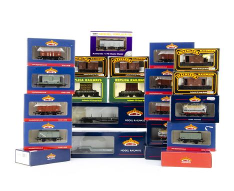 Bachmann Mainline Replica and Dapol 00 Gauge Goods Rolling Stock, Bachmann including Bogie Well wagon, Bogie Bolster wagon, N