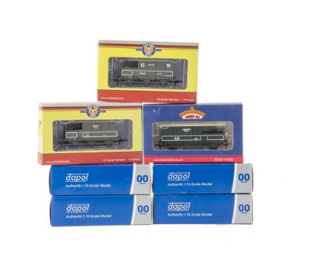 Dapol Bachmann and Oxford Rail 00 Gauge Tank wagons and Brake Vans, Four Dapol for Modellbahn Union No 6 yellow 6-wheel Tank 