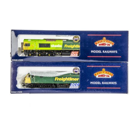 Bachmann 00 Gauge Freightliner Class 57 and 66 Diesel Locomotives, 32-750DC green and yellow 57010 'Freightliner Crusader' an