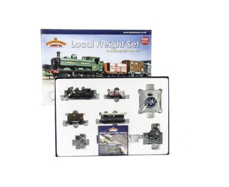 Bachmann 00 Gauge 30-075 Local Freight Train Set, comprising GWR green Pannier Tank, three wagons, track and controller, in o