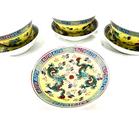 Set 4 miniature oriental bowls with saucers, bowl diameter 9.5cm