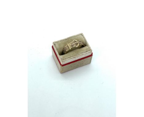 Vintage 9ct gold buckle ring, UK ring size M, approximate weight 2g