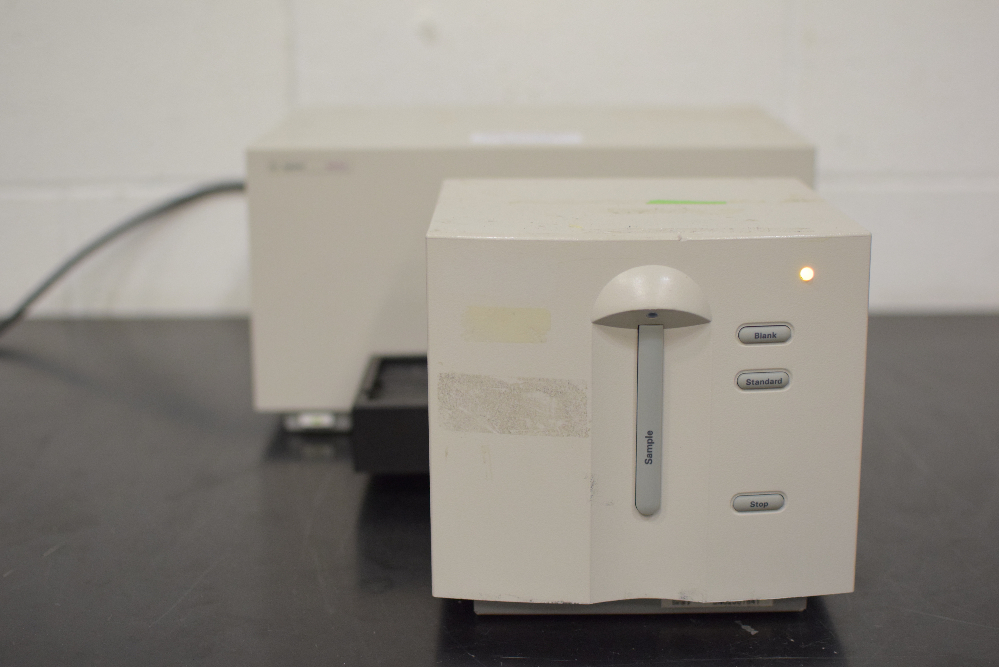 Agilent 8453 UVvisible Spectroscopy System,, SN CN2501841,Electrical