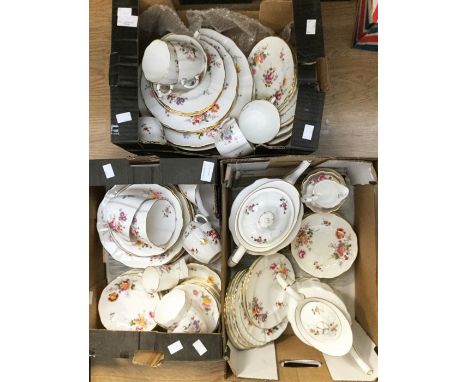 Derby Posies dinner service, tea service with coffee and teapots (3 boxes)