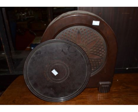1930's Bakelite speaker and tray