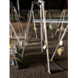 MSE Tripod Chain Hoist, Model #2005