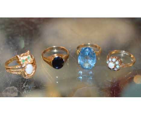 3 VARIOUS 9 CARAT GOLD DRESS STONE RINGS &amp; UNMARKED GOLD CAT DESIGN RING - APPROXIMATE WEIGHT = 17 GRAMS    