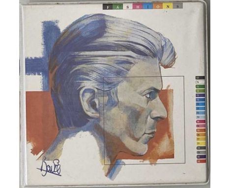 DAVID BOWIE - FASHIONS (7" PICTURE DISC SET - BOW 100). This superb 'Fashions' 10x 7" picture disc set by David Bowie was iss