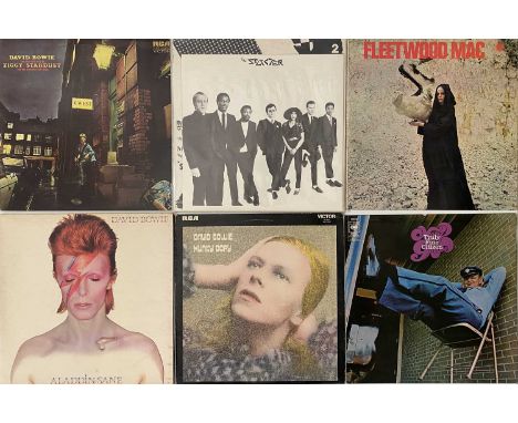 ROCK / POP - LP / 7" COLLECTION. A collection of approx 150 x LPs and 120 x 7". Artists/ Titles include Fleetwood Mac - The P
