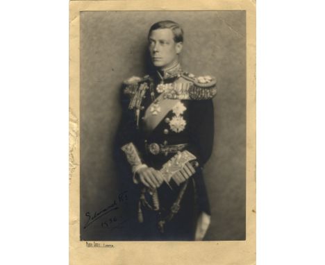 EDWARD VIII: (1894-1972) King of the United Kingdom January - December 1936. Later Duke of Windsor. A good vintage signed 6.5