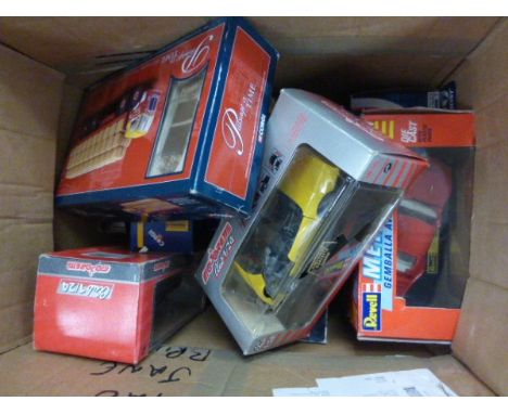 Thirteen boxed die cast vehicles including Majorette, Corgi, James Bond 007, EFE and Maisto