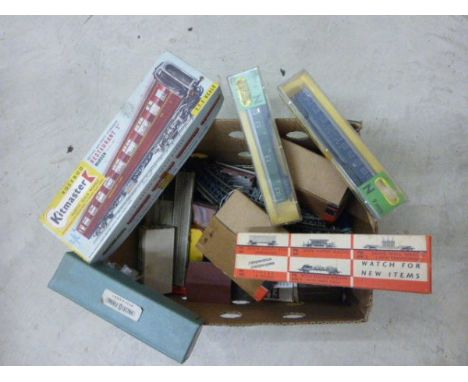 Mixed Lot of Model Railway Items Including two N Gauge Minitrix Carriages, Boxed Lone Star Treble -O-Lectric Union Pacific En