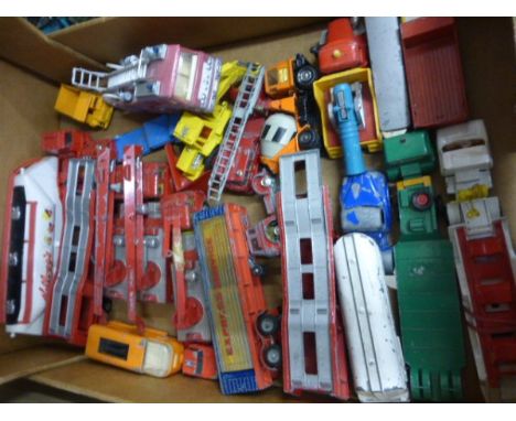 Approximately 21 play worn die cast commercial & public service vehicles including Corgi Major, Matchbox, Lesney, Dinky etc