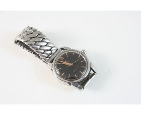 A GENTLEMAN'S STAINLESS STEEL AUTOMATIC SEAMASTER WRISTWATCH BY OMEGA the signed black dial with one Arabic and dagger numera