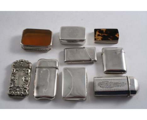 A MIXED LOT: A 20th century Continental snuff box with an imitation cover & base, a Continental snuff box, a late Victorian s