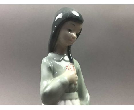 LOT OF NAO AND OTHER CERAMIC FIGURES