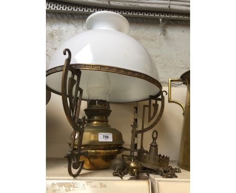 Brass hanging paraffin lamp 
